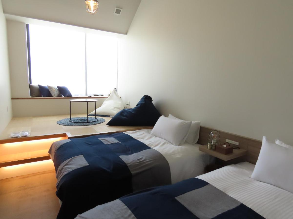 Отель Osaka Hokko Marina Hull Экстерьер фото