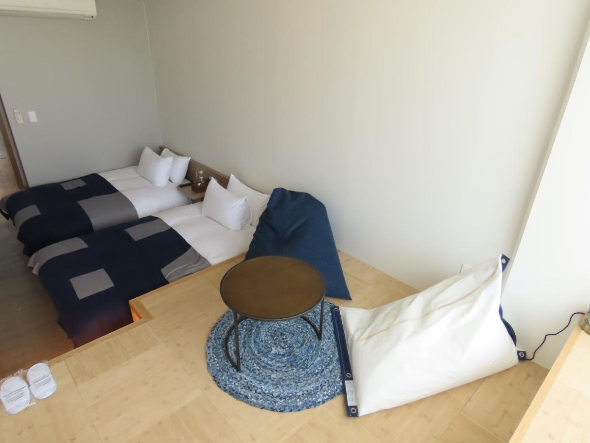 Отель Osaka Hokko Marina Hull Экстерьер фото