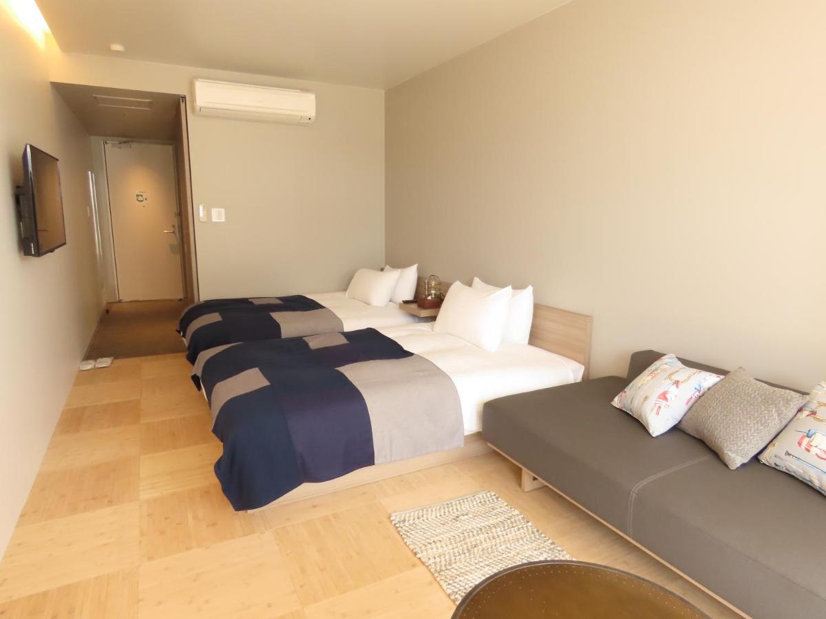 Отель Osaka Hokko Marina Hull Экстерьер фото