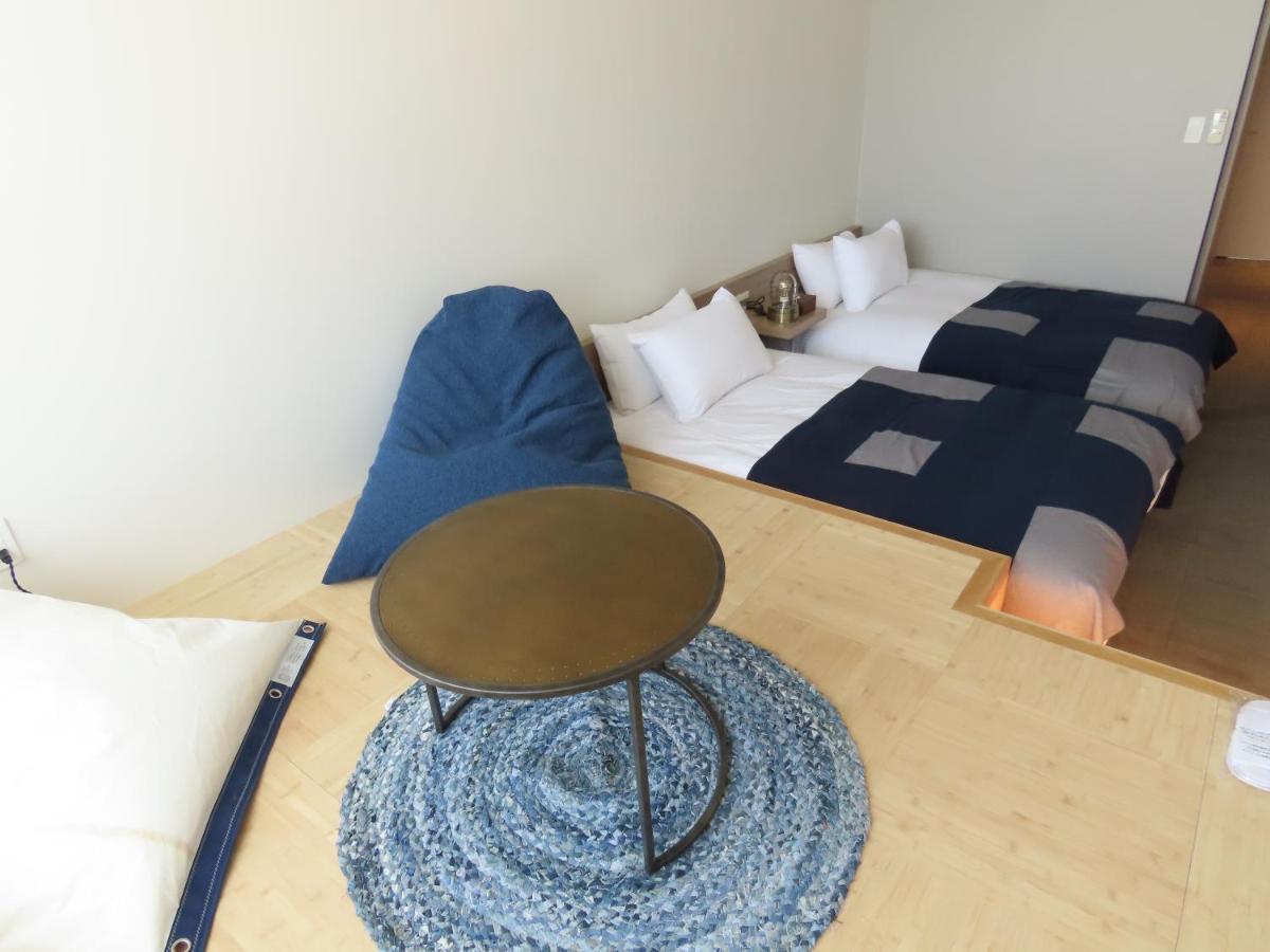 Отель Osaka Hokko Marina Hull Экстерьер фото