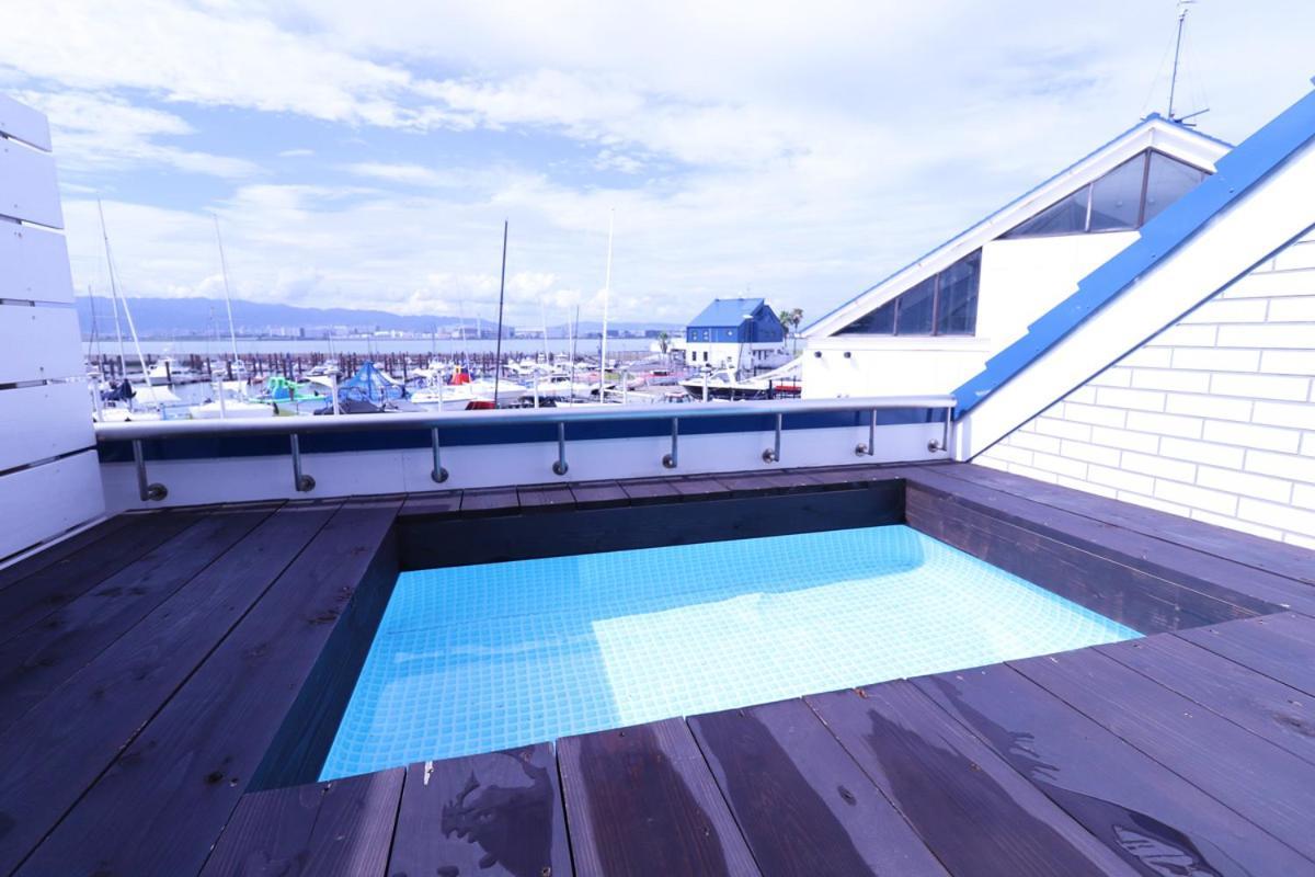 Отель Osaka Hokko Marina Hull Экстерьер фото